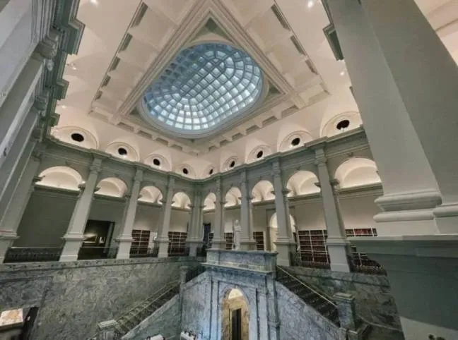 The domed & vaulted roof interior of the Cantor Visual Arts Center at Stanford University.